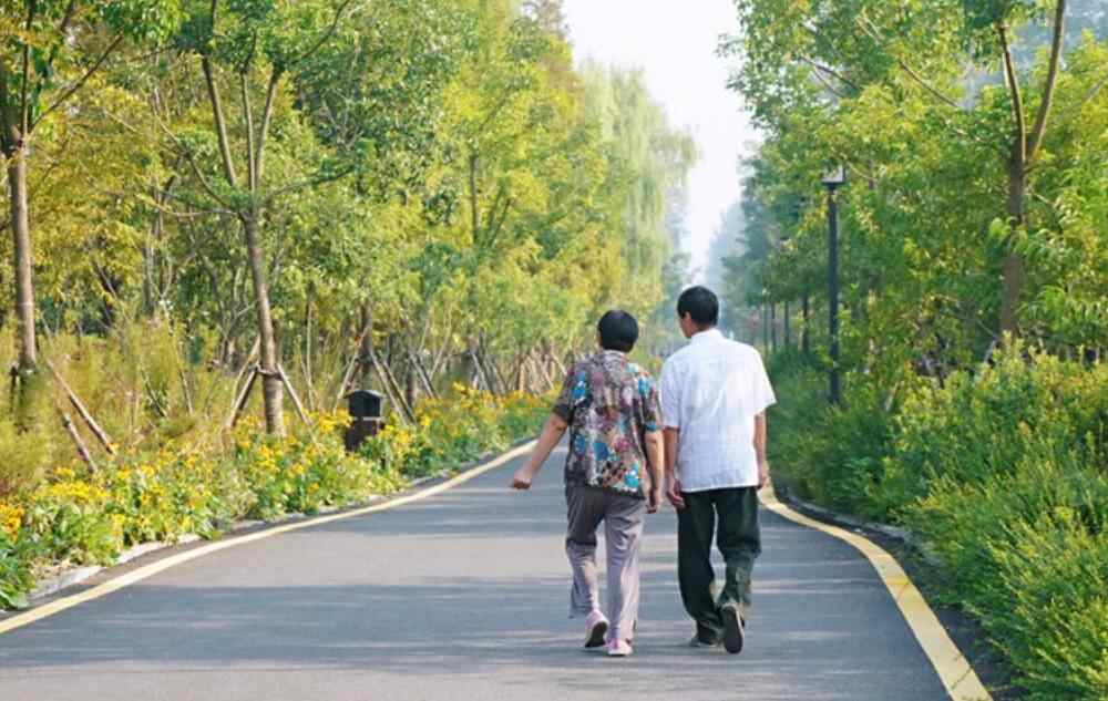 过了60岁以后走路要注意什么