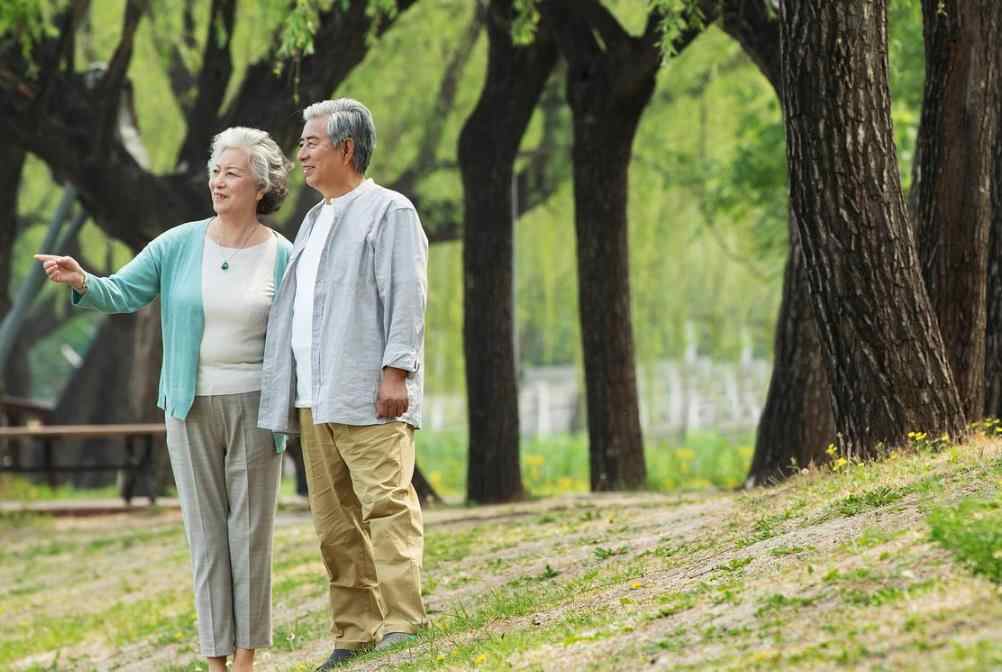 过了60岁以后走路要注意什么