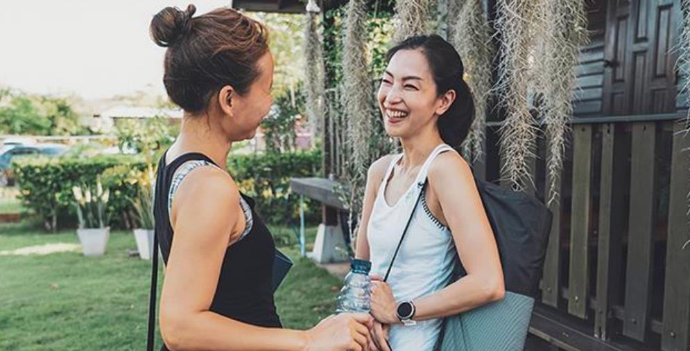 为何五十岁之后最好别跟很久不联系的人见面