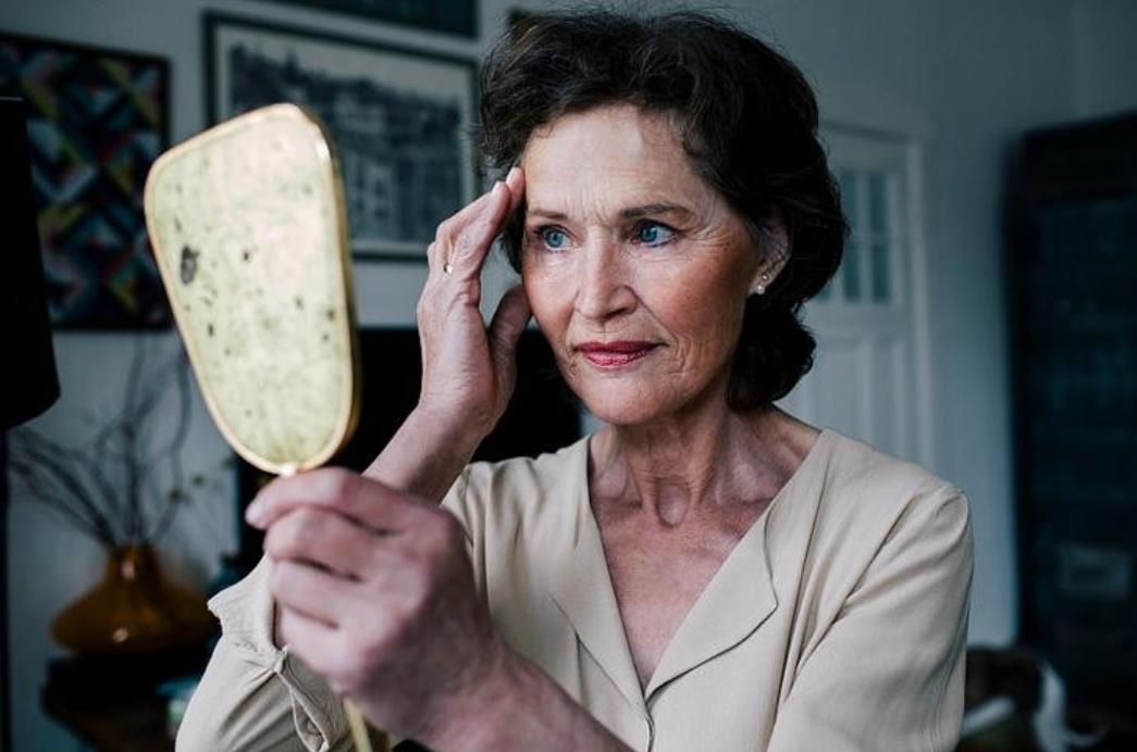 为何不能随意拔白头发