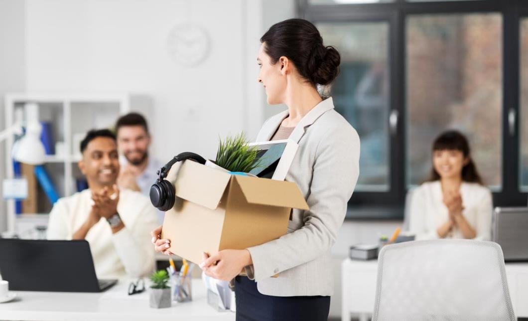 如何判断领导准备离职